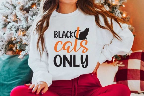 Black Cats Only: A Moody, Versatile Halloween Embroidery Design